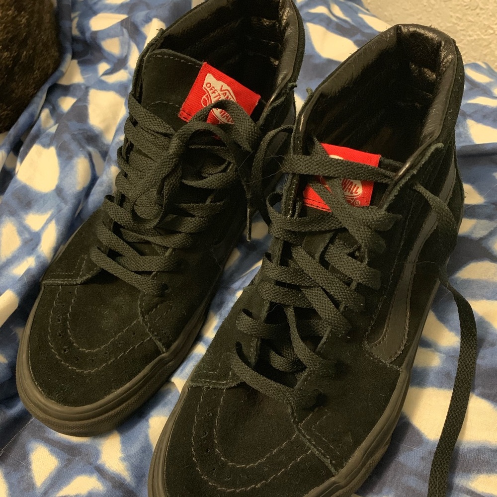 All black hightop vans